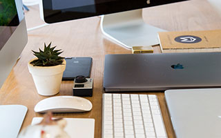 有阿森纳球迷恳求瓜迪奥拉让阿森纳拿英超冠军，曼城创下连续四次进足总杯决赛纪录